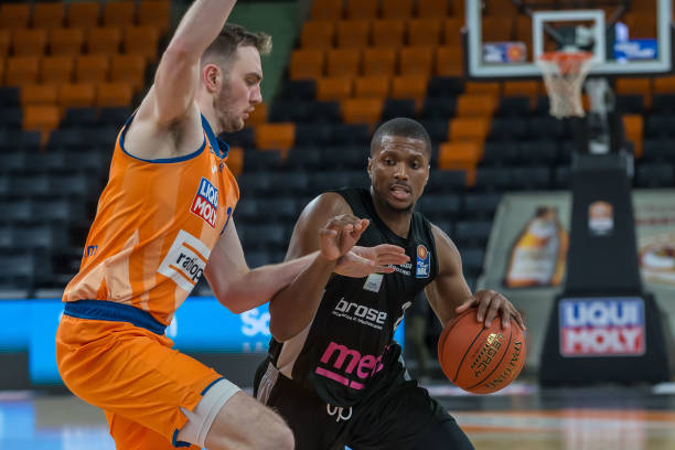 明的坚定态 明的坚定态