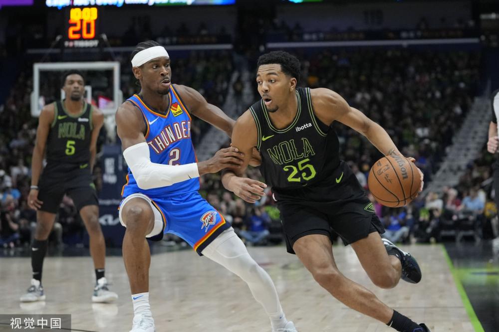 相比年轻球 相比年轻球