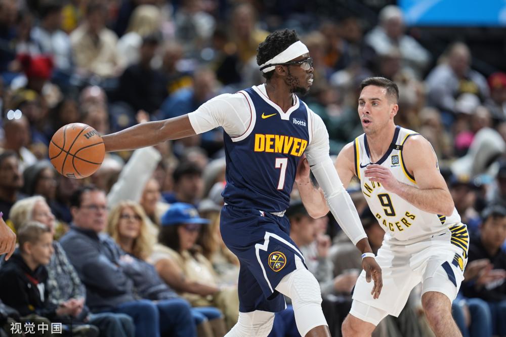 他的一记长 他的一记长